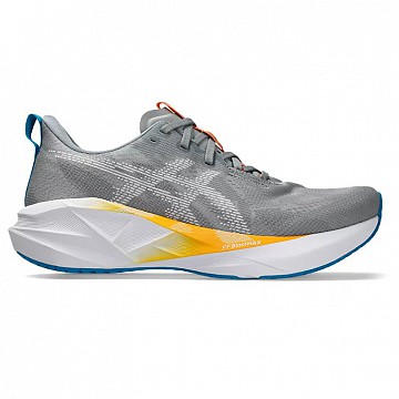 COPATI ASICS NOVABLAST 5 1011B974 020 MO&Scaron;KI